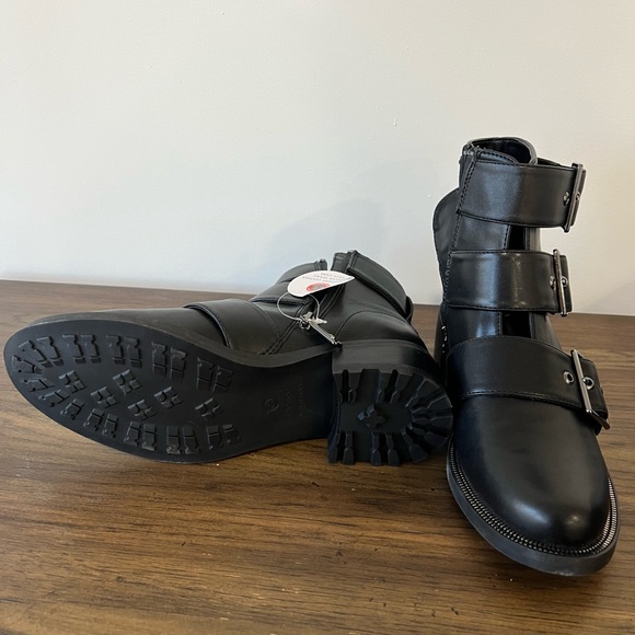 Blondo Charlie Motorcycle Booties - Picture 5 of 8